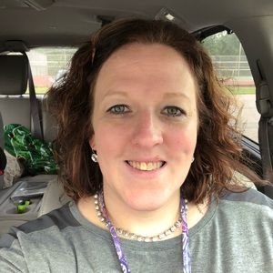 Meet your Posher, Eva